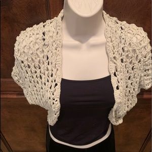 Arden B cream shrug includes black tank NWT